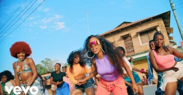 VIDEO Vinka Ft Phina – Bailando Remix DOWNLOAD