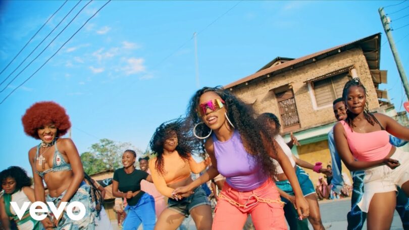 VIDEO Vinka Ft Phina – Bailando Remix DOWNLOAD