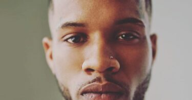 Tory Lanez Height Does It Influence His Stage Presence?