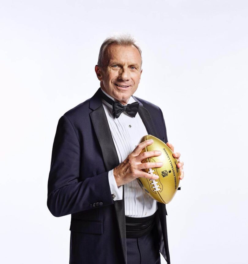 Joe Montana's Wealth: Tossing Passes to Millions