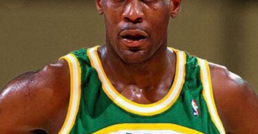 Shawn Kemp Net Worth: Hoops and Dollars in the NBA